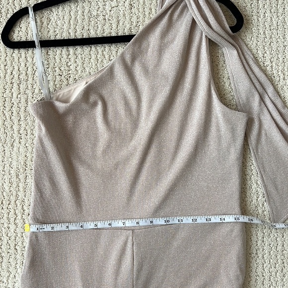 NWT LOVERS + FRIENDS Revolve Nude Asymmetrical One Shoulder Jumpsuit L - Picture 7 of 12